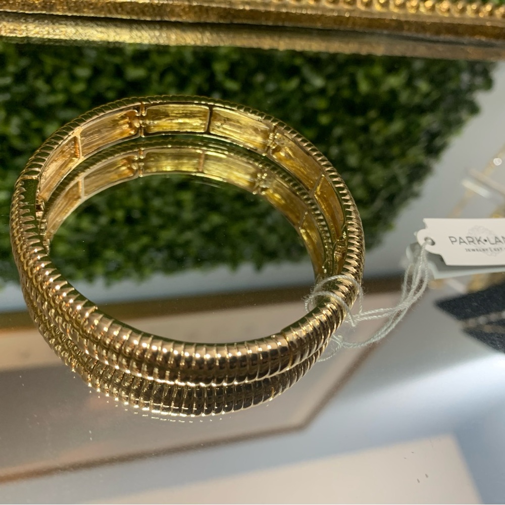 Park Lane “”EMBRACEABLE” Gold Textured Bangle Bracelet
